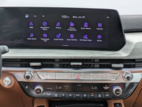 Certified 2024 Kia Telluride SX X-Line AWD/4WD image 16