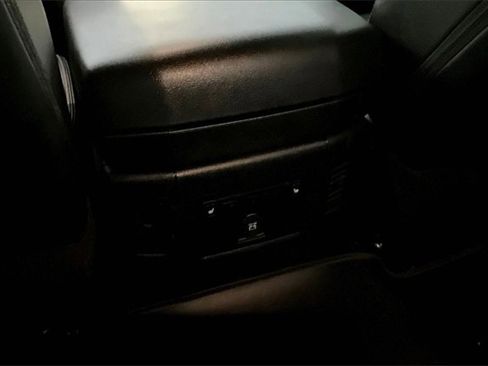 Used 2018 RAM 2500 Laramie w/ Sport Appearance Group image 25