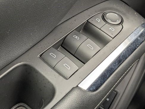 Certified 2024 Chevrolet Traverse LT FWD image 25