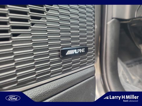 Used 2024 Jeep Grand Cherokee Limited 4xe w/ Luxury Tech Group II image 27