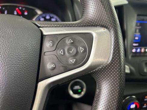 Used 2023 GMC Terrain SLE w/ Driver Convenience Package FWD image 17