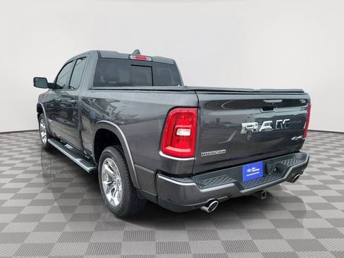 Used 2025 RAM 1500 Big Horn AWD/4WD image 3