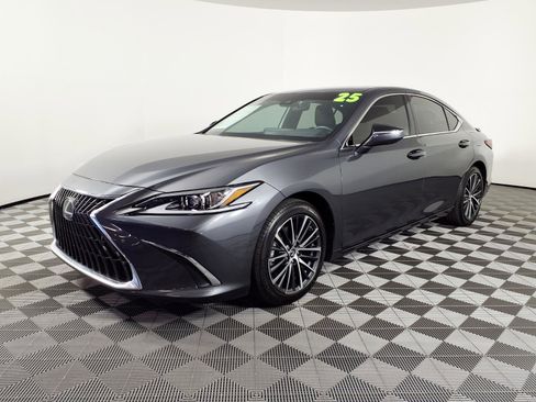 Used 2025 Lexus ES 300h w/ Premium Package FWD image 1