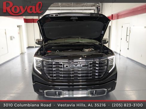 Used 2025 GMC Sierra 1500 Denali Ultimate AWD/4WD image 26
