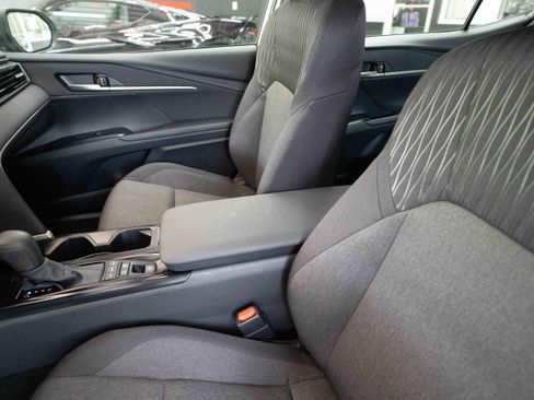 Used 2026 Toyota Camry LE FWD image 10