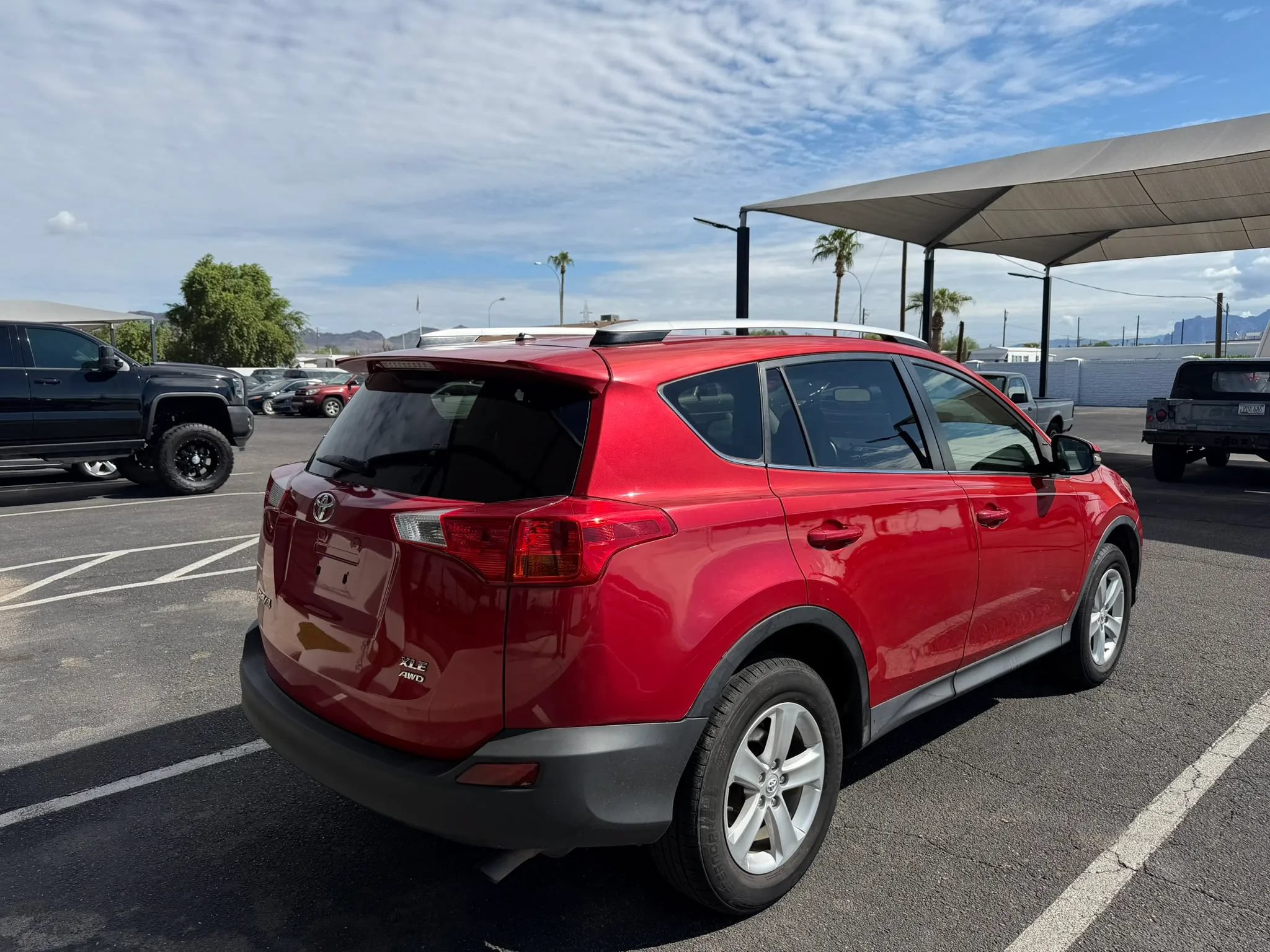 Used 2013 Toyota RAV4 XLE AWD/4WD image 12