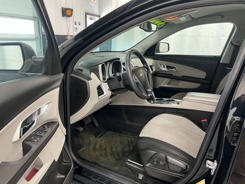 Used 2012 Chevrolet Equinox LS AWD/4WD image 7