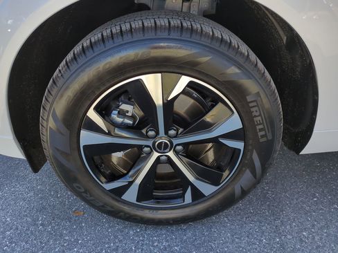 New 2026 Volvo XC60 B5 Core image 11