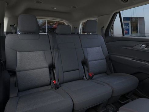 New 2026 Ford Explorer Active image 12