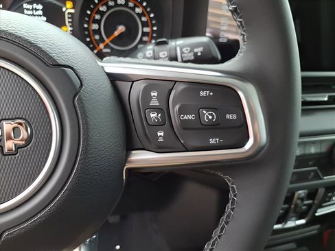 New 2026 Jeep Wrangler Unlimited Sahara AWD/4WD image 14