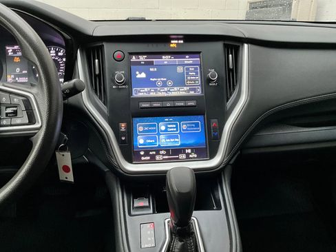 Certified 2021 Subaru Outback 2.5i image 19