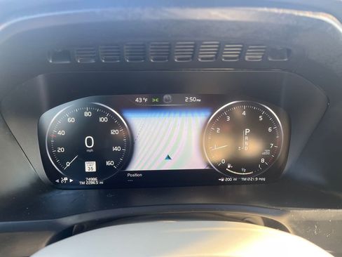 Used 2019 Volvo XC90 T6 Momentum w/ Advanced Package image 16