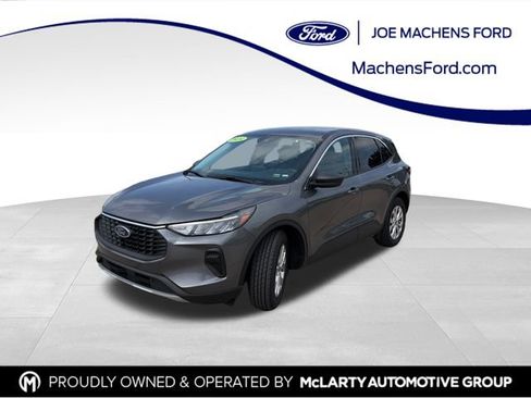 Used 2024 Ford Escape Active FWD image 1