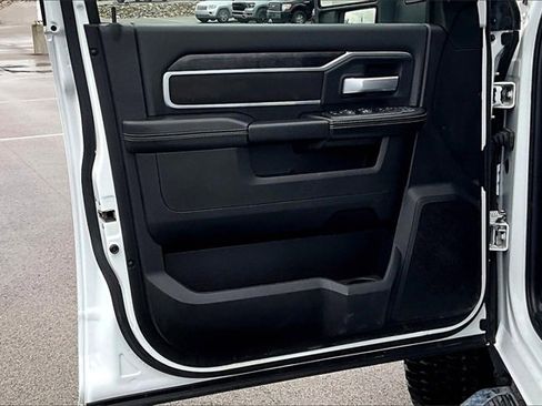 Certified 2024 RAM 2500 Big Horn image 23