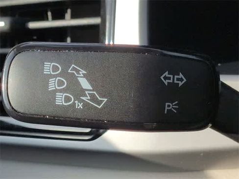 Used 2022 Volkswagen Atlas SE image 26