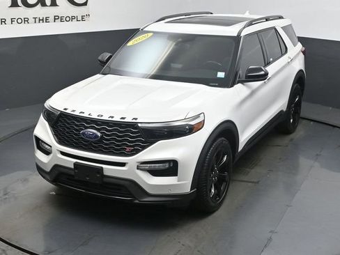 Used 2020 Ford Explorer ST w/ ST Street Pack image 48
