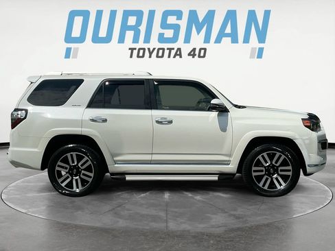 Used 2017 Toyota 4Runner Limited AWD/4WD image 8