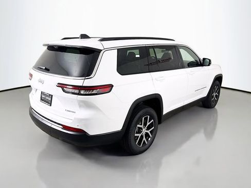 New 2025 Jeep Grand Cherokee L Limited w/ Luxury Tech Group II AWD/4WD image 7