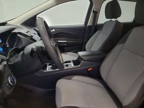 Used 2017 Ford Escape SE w/ SE Cold Weather Package AWD/4WD image 17