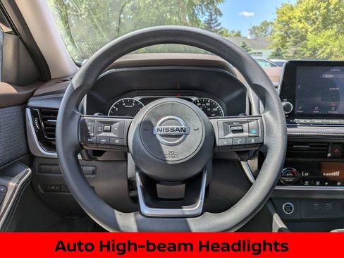 Certified 2021 Nissan Rogue SV AWD/4WD image 15