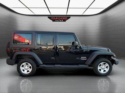 Used 2015 Jeep Wrangler Unlimited Sport AWD/4WD image 6