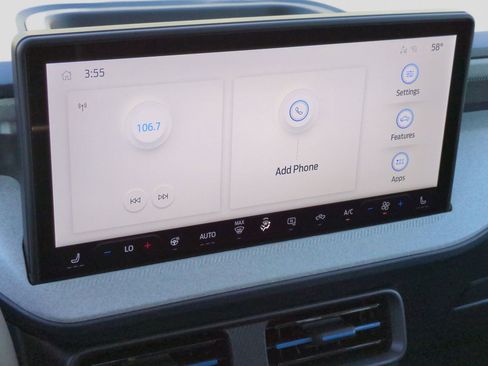 New 2025 Ford Maverick XLT w/ Equipment Group 301A image 27