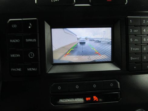 Used 2015 Ford F150 XLT w/ Equipment Group 301A Mid image 25