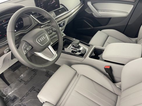 New 2025 Audi Q5 2.0T Premium Plus image 5