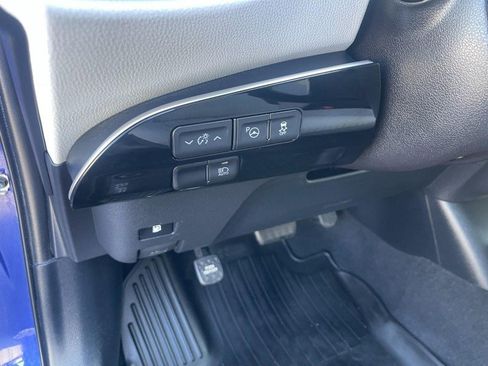 Used 2018 Toyota Prius Two w/ Prius Two Safety Plus Package image 14