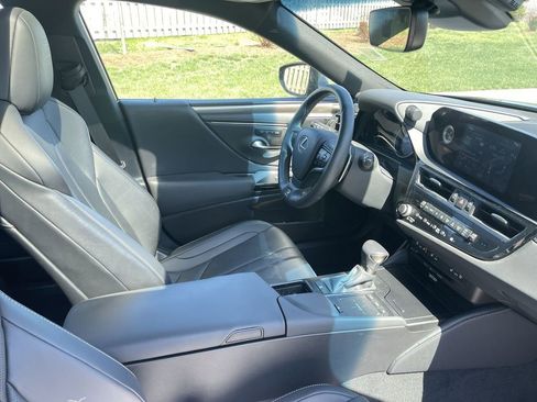 Used 2022 Lexus ES 350 F Sport w/ Accessory Package 2 FWD image 40