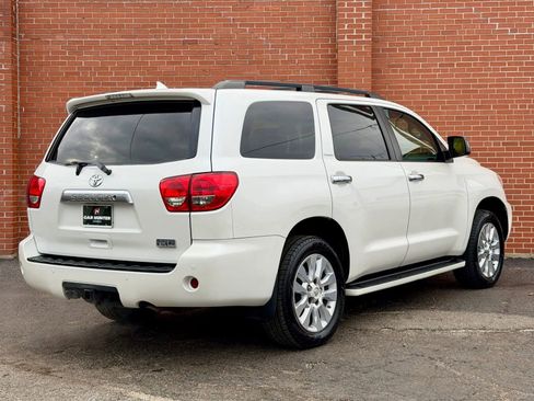 Used 2014 Toyota Sequoia Platinum image 5