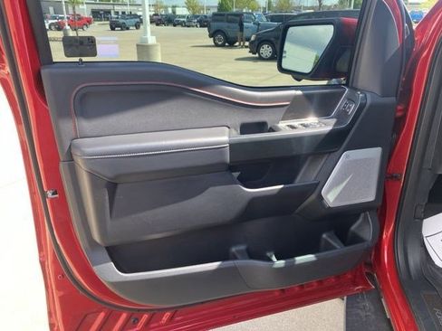 Used 2025 Ford F150 Raptor AWD/4WD image 12