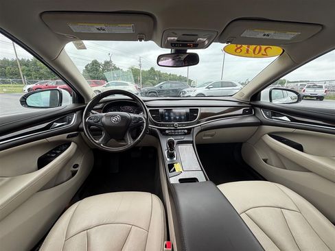 Used 2018 Buick LaCrosse Essence FWD image 16