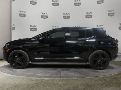 Used 2024 Chevrolet Equinox EV RS AWD/4WD image 2