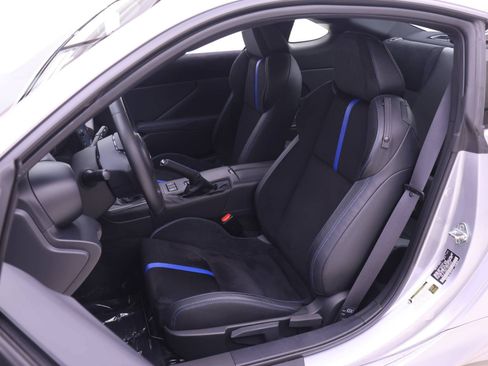 Used 2024 Subaru BRZ tS RWD image 10
