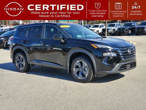 Certified 2025 Nissan Rogue SV image 1