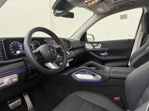 Used 2026 Mercedes-Benz GLS 450 GLS 450 image 4