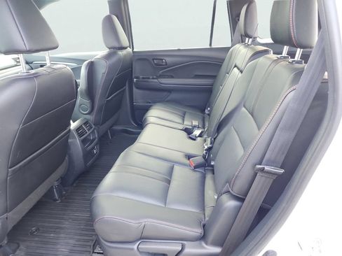 Certified 2023 Honda Passport TrailSport image 35