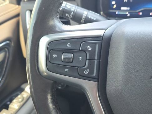 Used 2022 Chevrolet Suburban Z71 w/ Z71 Off-Road Package image 32