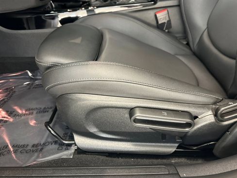 Used 2024 MINI Cooper Clubman S image 14