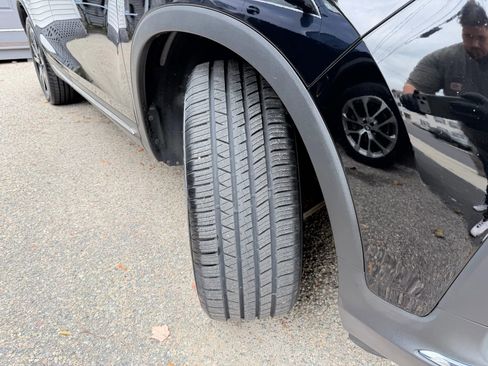 Used 2020 Honda Pilot Touring image 4