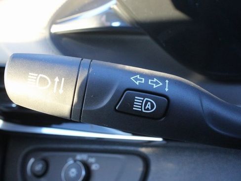 New 2025 Buick Envista Avenir image 27