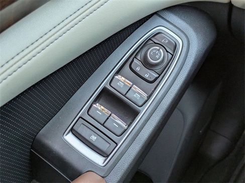 Used 2022 Subaru Ascent Touring image 25