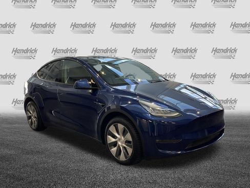 Used 2021 Tesla Model Y Long Range AWD/4WD image 2