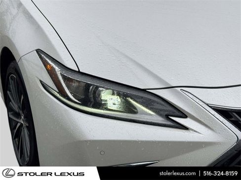 Certified 2023 Lexus ES 350 w/ Premium Package image 8