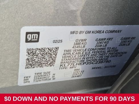 Used 2025 Chevrolet Trax LT w/ LT Convenience Package FWD image 35