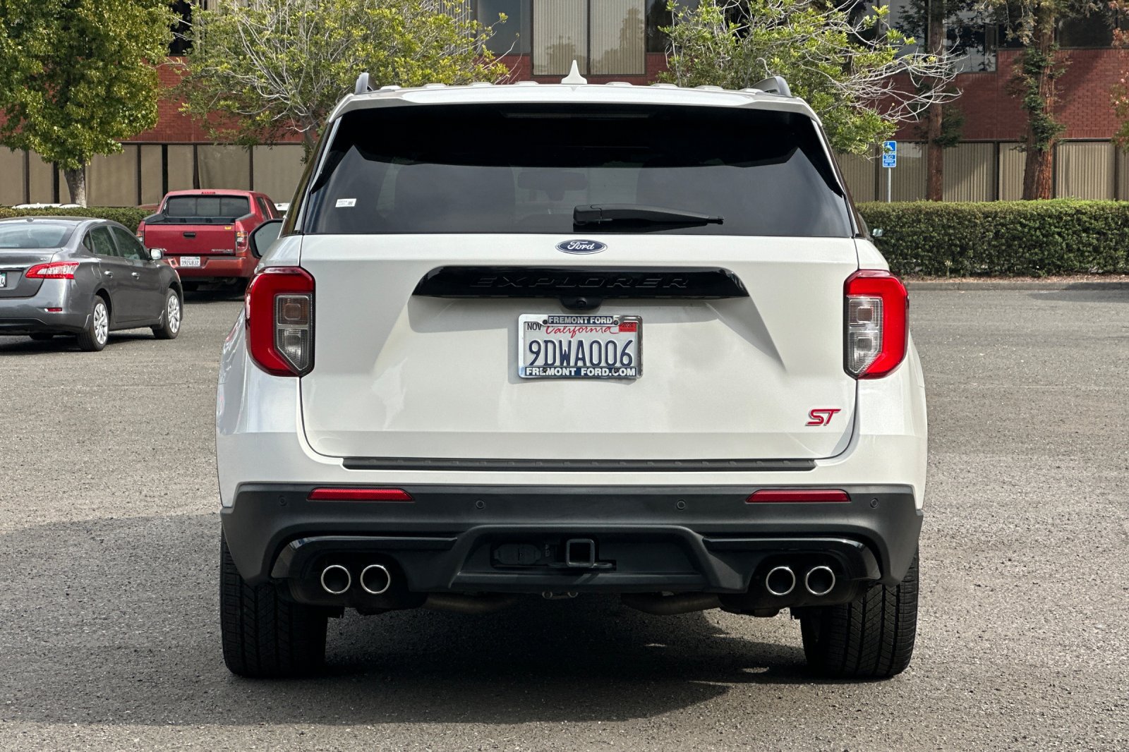 Certified 2022 Ford Explorer ST w/ Equipment Group 401A AWD/4WD image 4