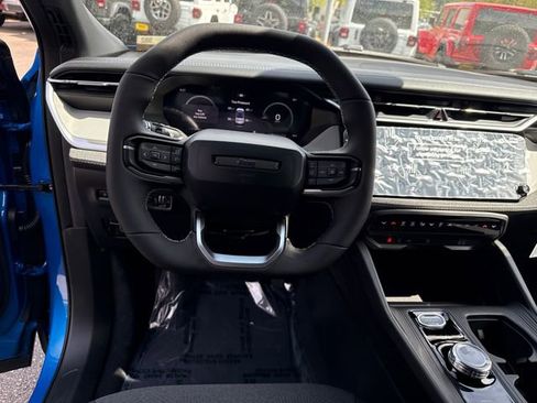 New 2026 Jeep Cherokee Laredo AWD/4WD image 17