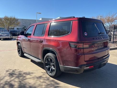 Used 2024 Jeep Wagoneer Series II image 7