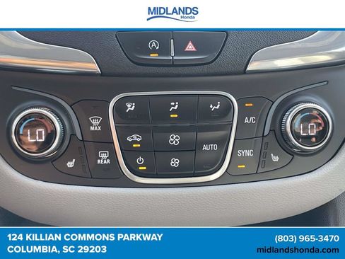 Used 2023 Chevrolet Equinox LT FWD image 29